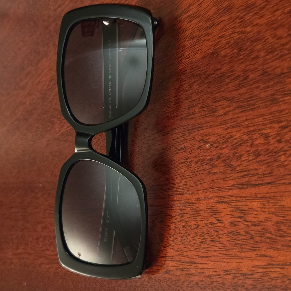 Black Square Sunglasses